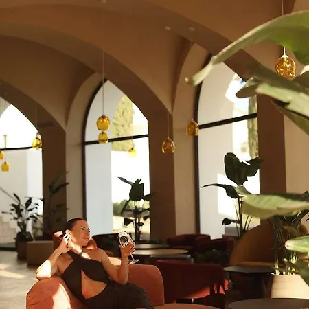 La Zambra By Hyatt *